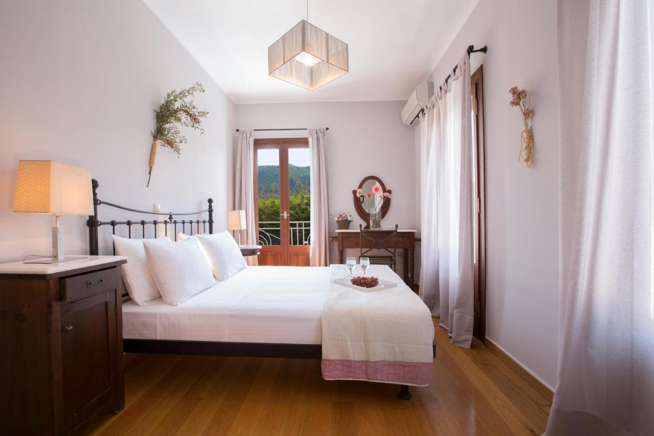Aeriko Homes Of Distinction 圣爱奥尼斯米科 外观 照片