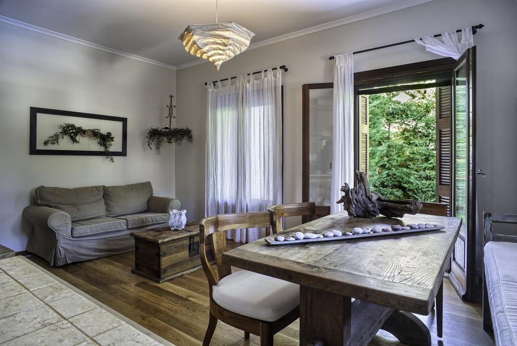 Aeriko Homes Of Distinction 圣爱奥尼斯米科 外观 照片