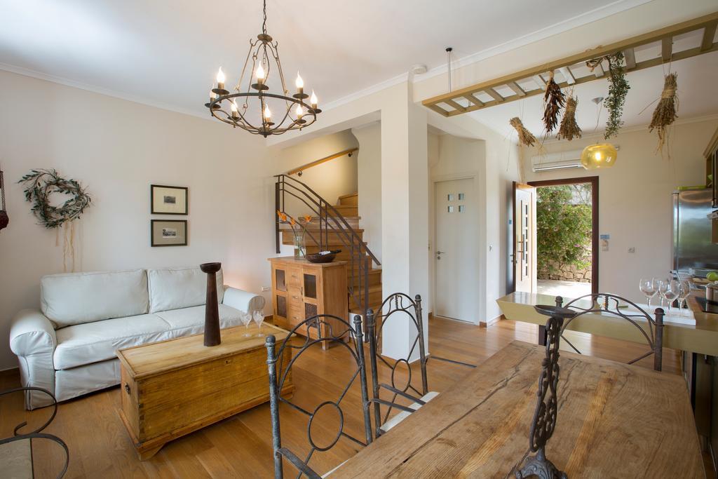 Aeriko Homes Of Distinction 圣爱奥尼斯米科 外观 照片